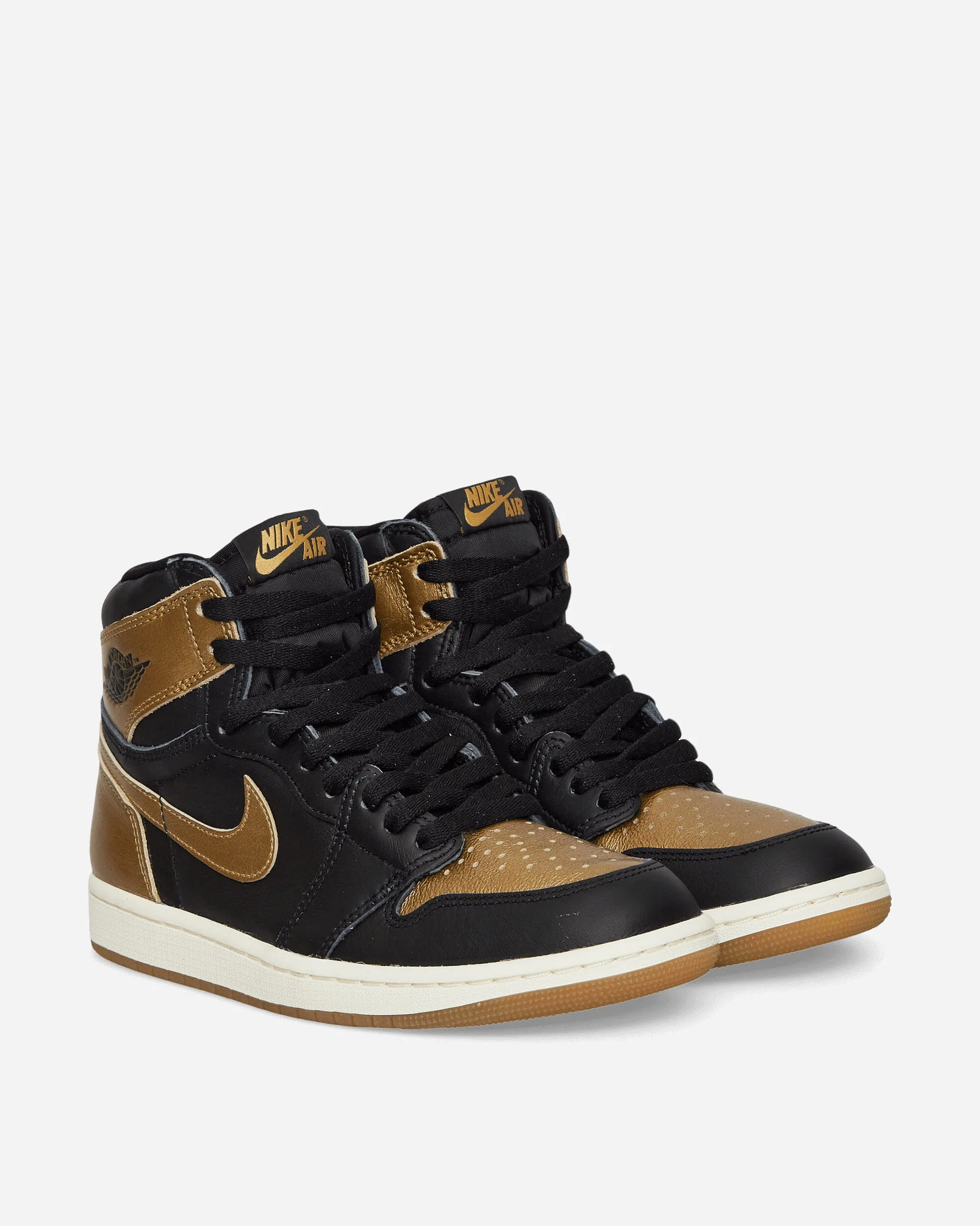 Air Jordan 1 Retro High OG Sneakers Black / Gold