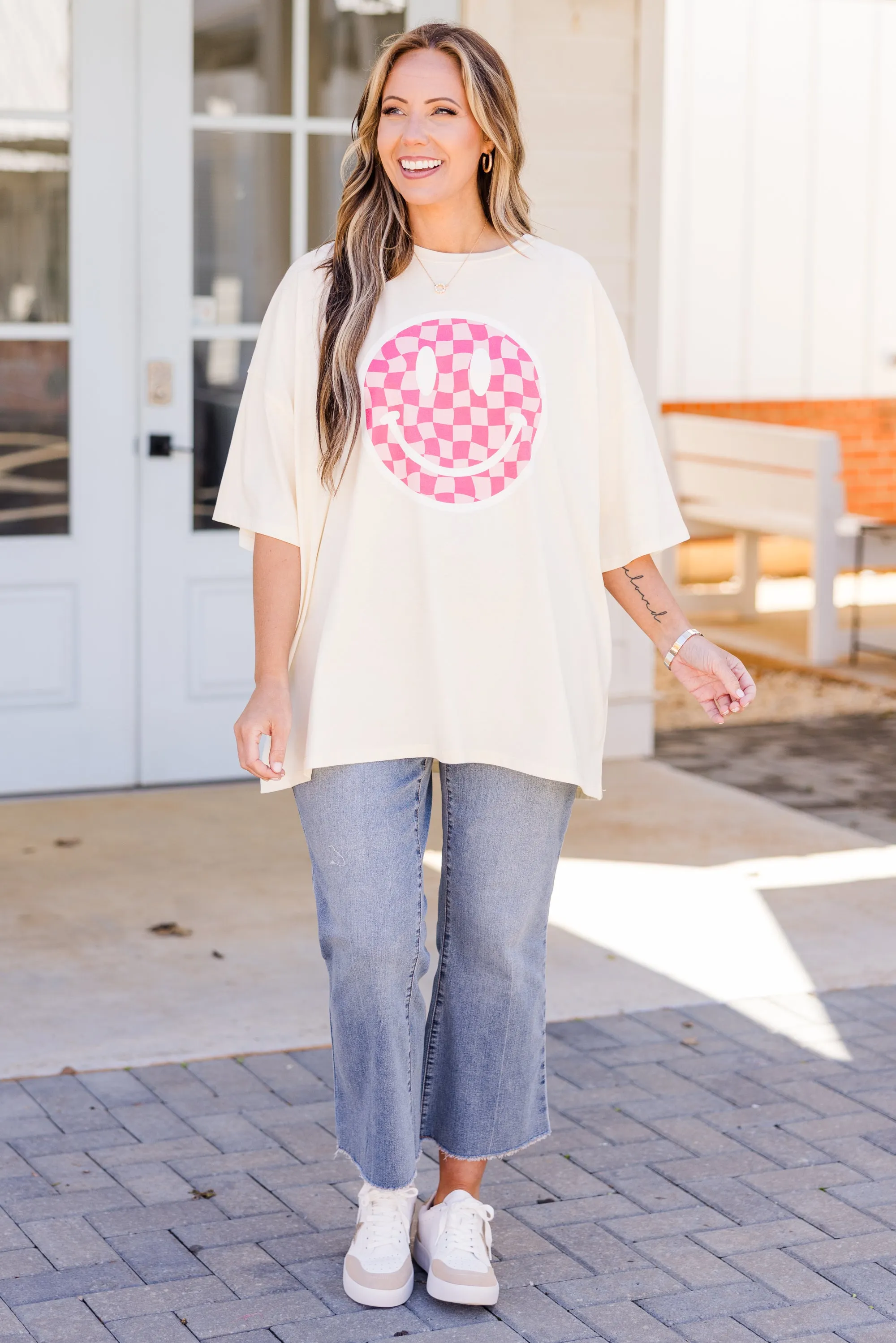 All Smiles Here Boyfriend Tee, Ivory