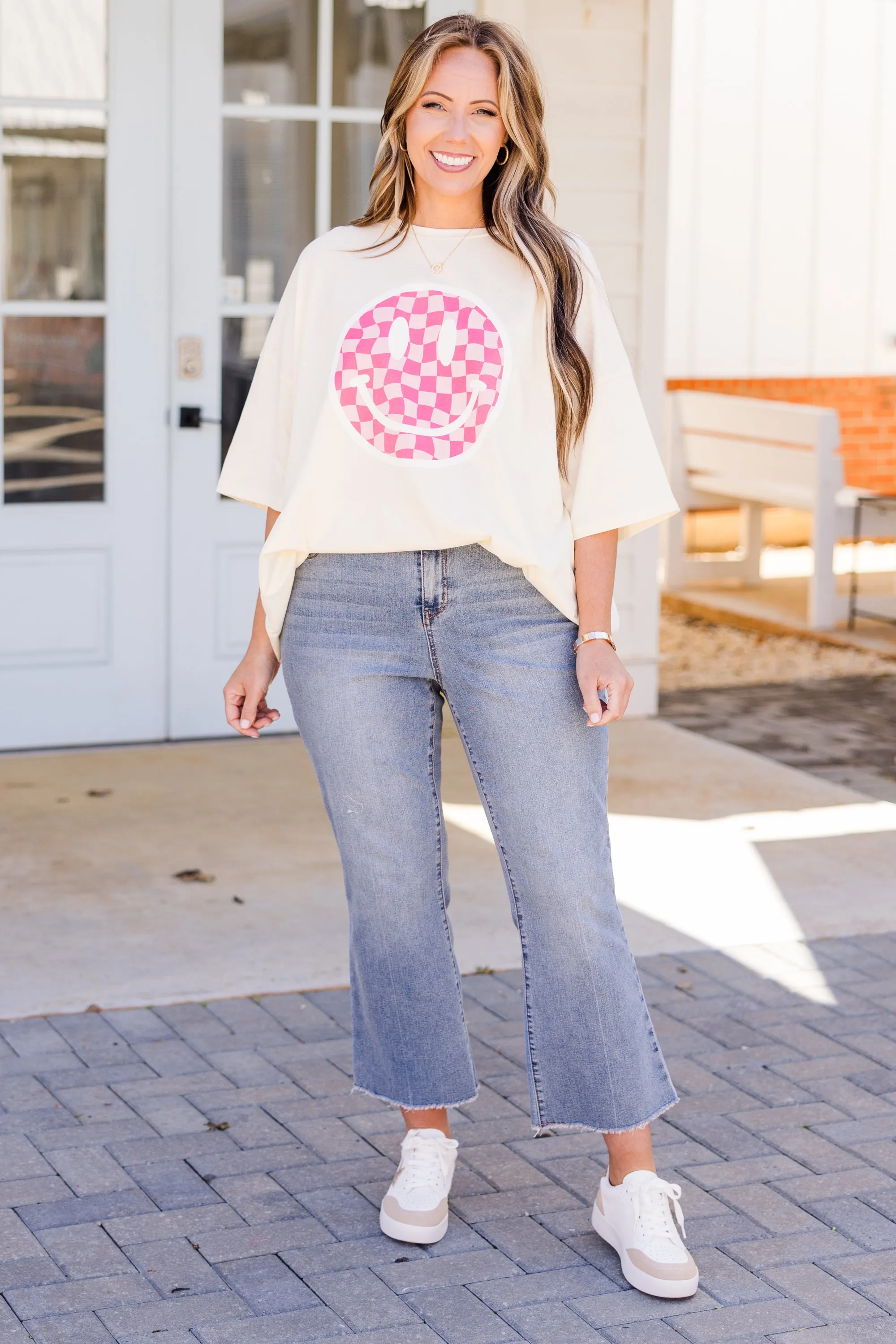 All Smiles Here Boyfriend Tee, Ivory