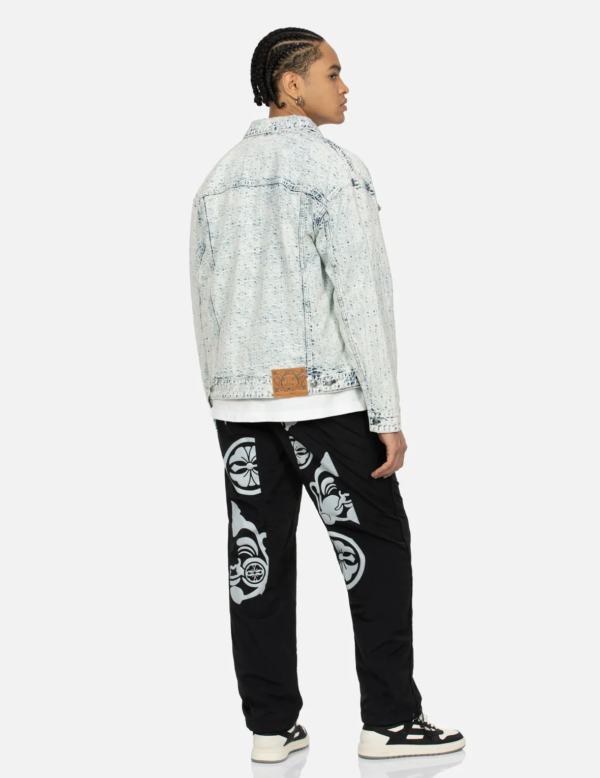 Allover Kamon Jacquard and Seagull Embroidery Loose Fit Denim Jacket