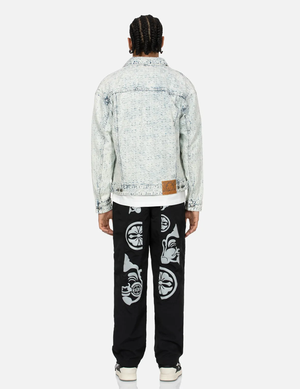 Allover Kamon Jacquard and Seagull Embroidery Loose Fit Denim Jacket