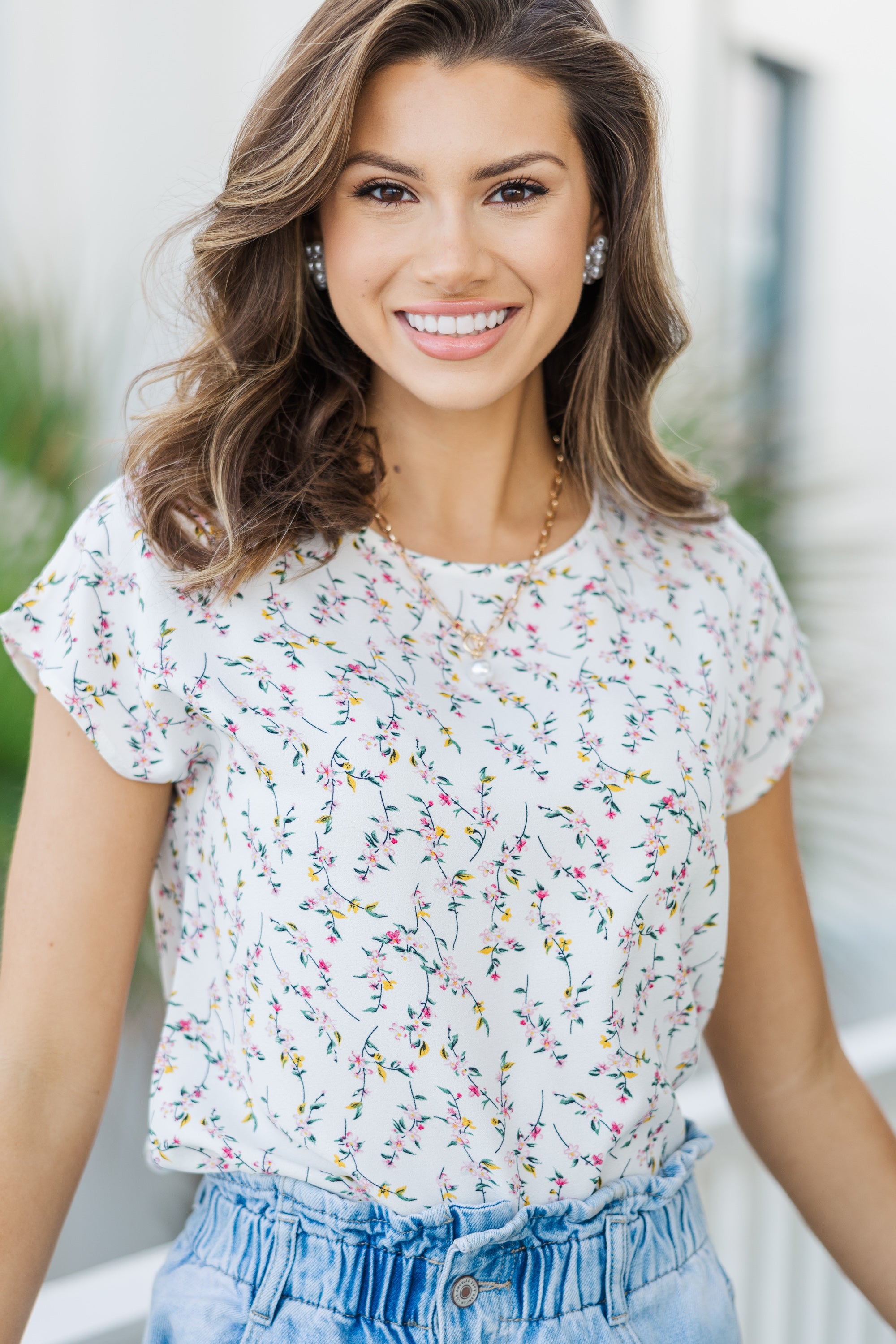 Hello Beautiful White Ditsy Floral Cap Sleeve Top