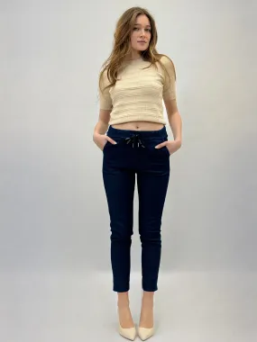 Pantaloni slim con elastico in vita effetto jeans