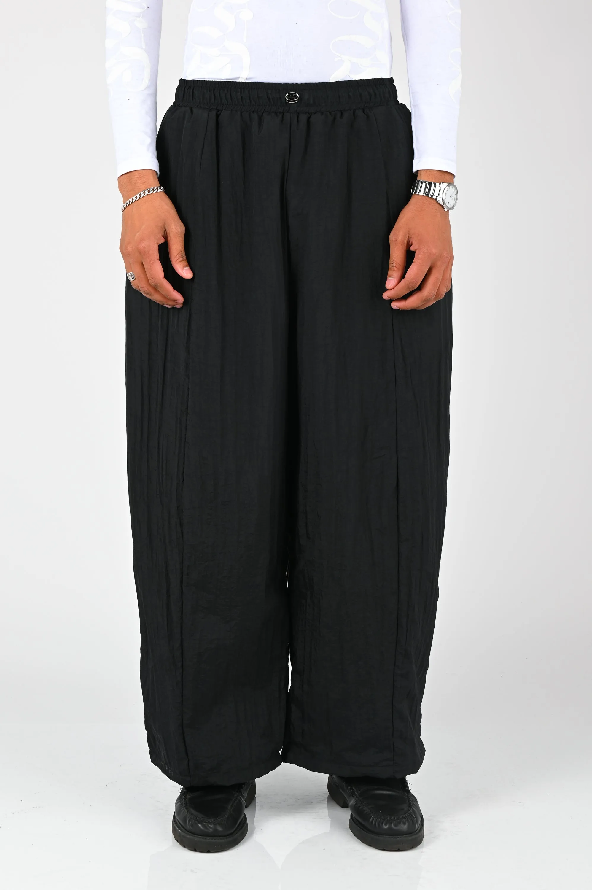 Posture 'Square' Trackpant in Black