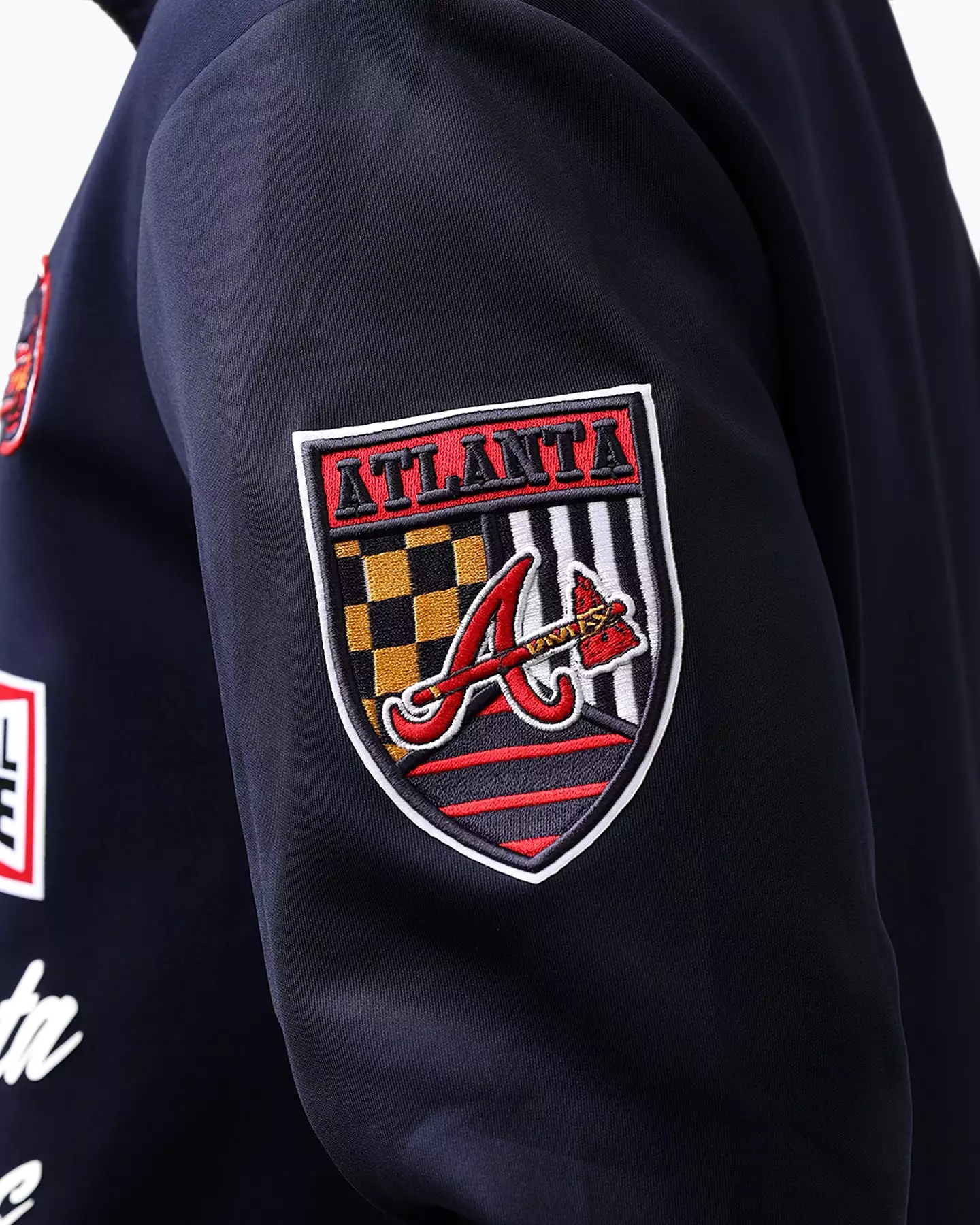 Pro Standard Atlanta Braves Fast Lane Track Jacket Midnight/Red