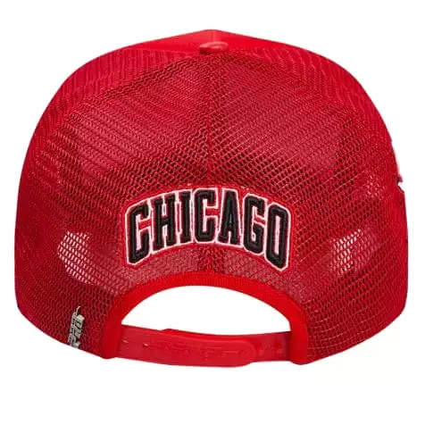 Pro Standard Chicago Bulls 2 Tone Wordmark Foam Front Trucker (Red)