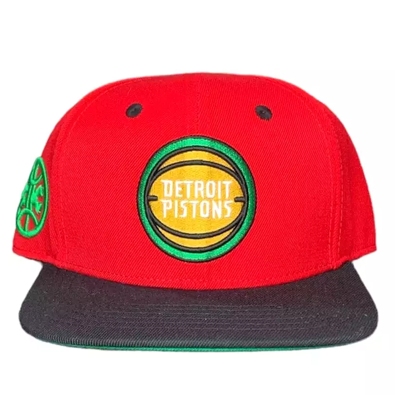 Pro Standard Detroit Pistons Team Flips Snapback (Red/Black) BDP7514531-RBK