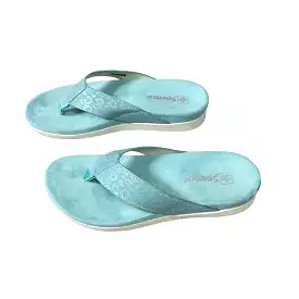 Sandals Flats By Cmc  Size: 9