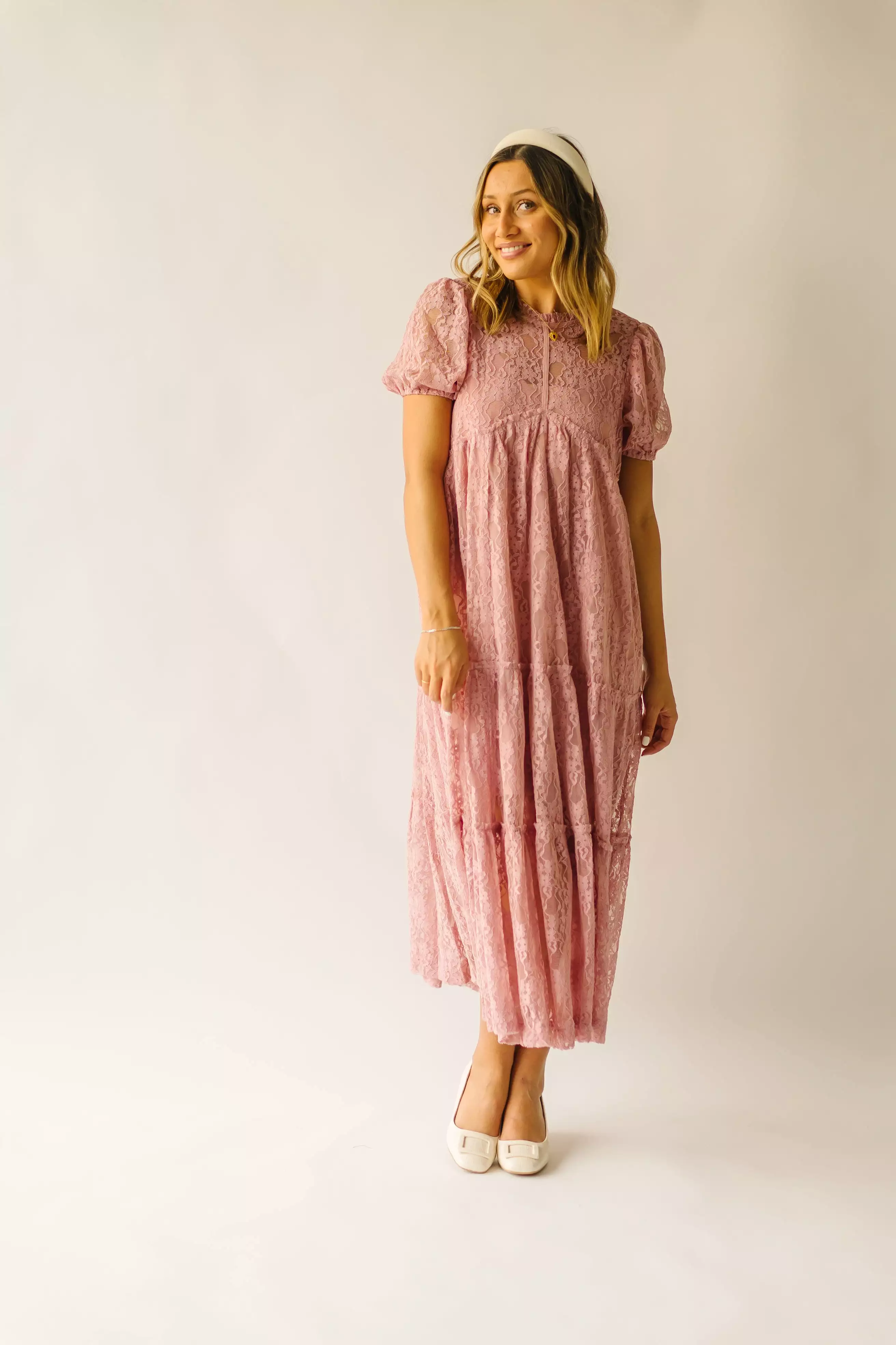 The Amari Bubble Sleeve Lace Midi Dress in Dusty Rose