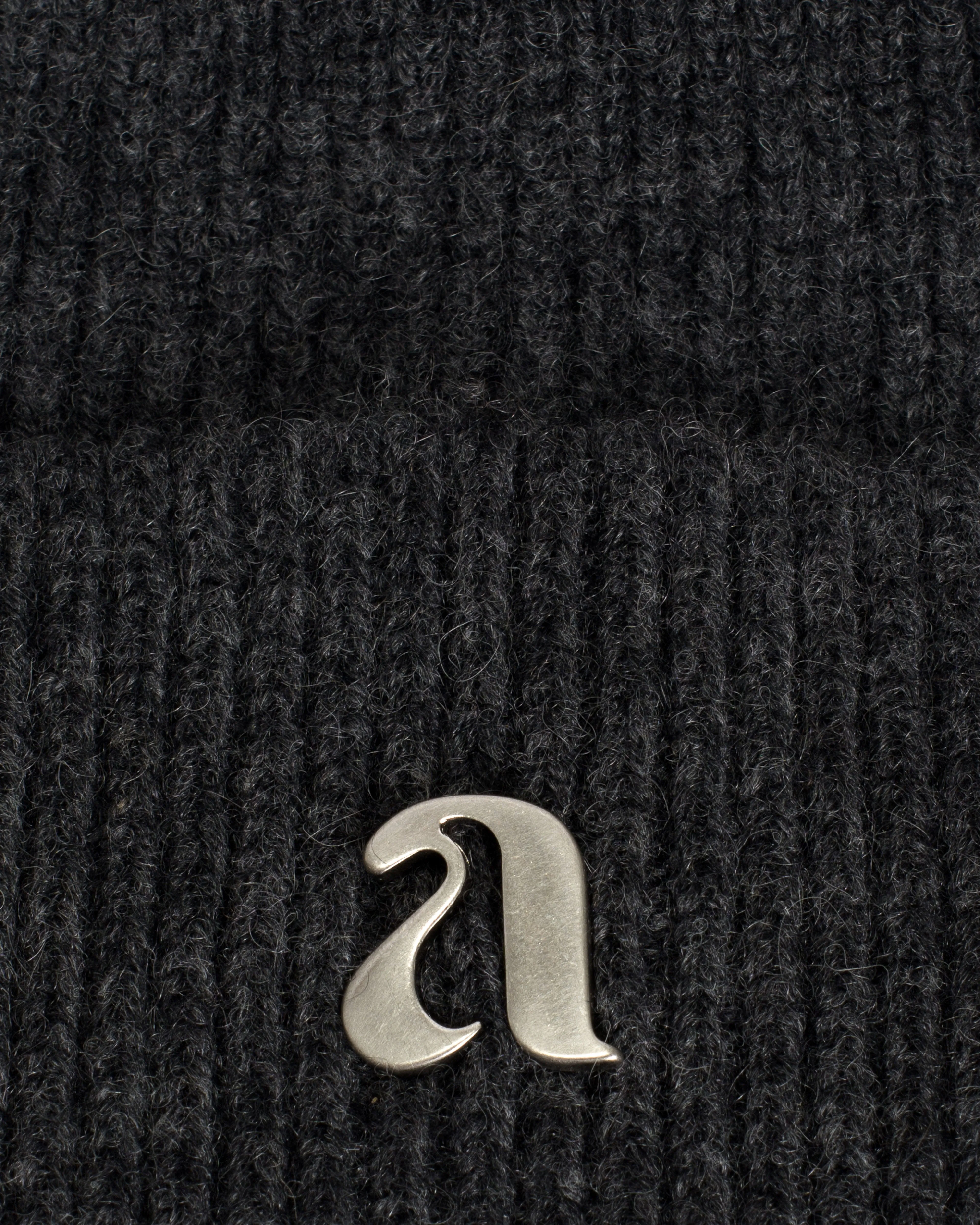 Vinni beanie 100% cashmere Dark grey