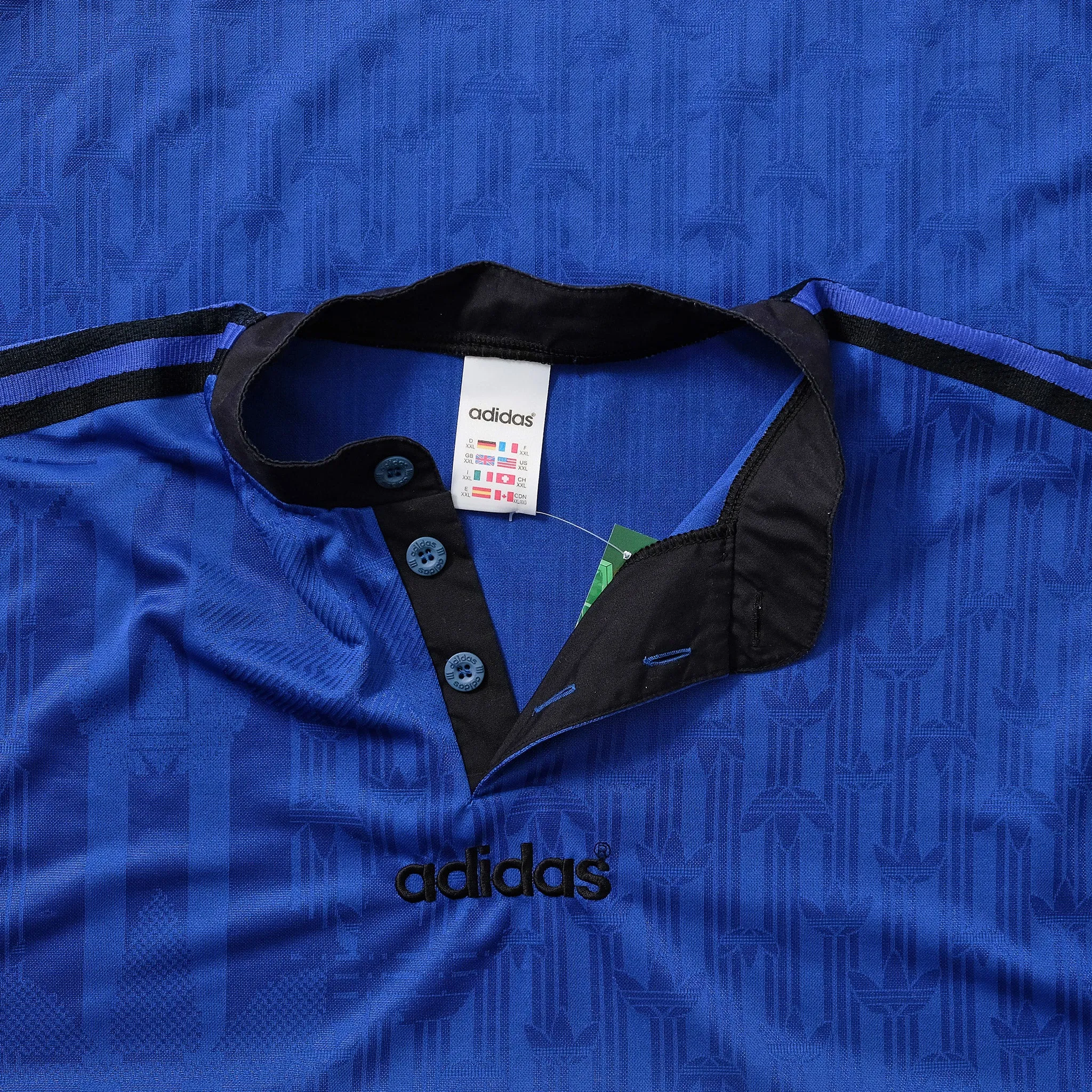 Vintage adidas Jersey XXL